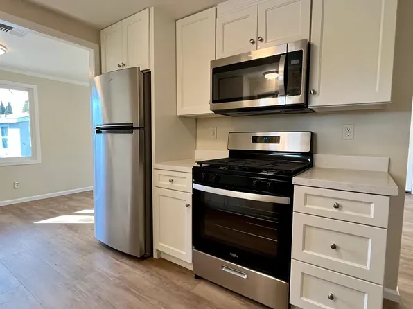 14 Laredo Street, Rohnert Park, CA 94928