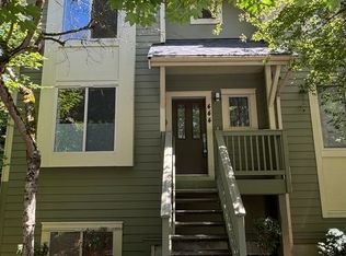 444 Shangri La Way NW, Issaquah, WA 98027