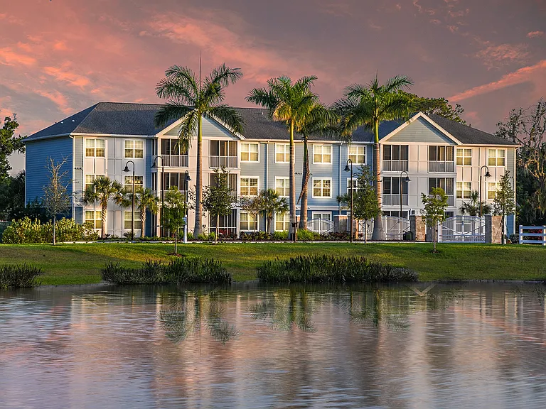 Blue Heron Living Apartment Homes — Photo 16