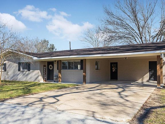 3rd image of 602 Idlewood Blvd