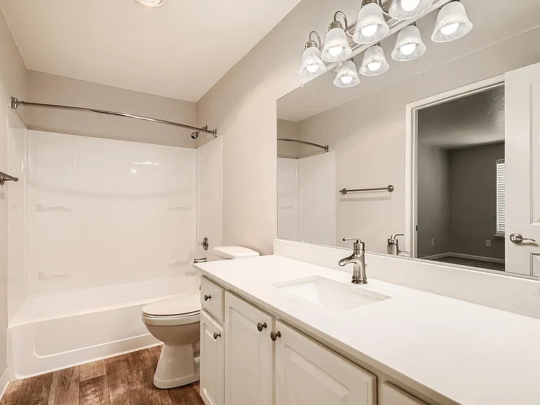 Slate Ridge Apartment Homes — Photo 34