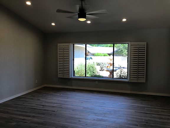 4th image of 16628 N 53rd Pl