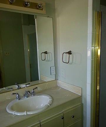 2nd image of 1818 Kynette Dr
