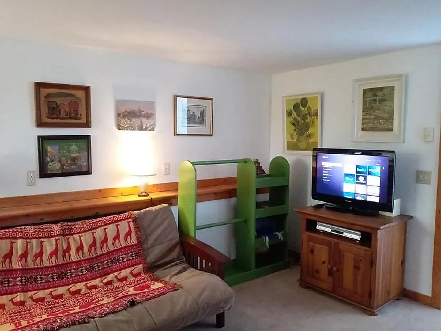 Furnished Mid-Term ~ Unique Ocean Front House — Photo 4