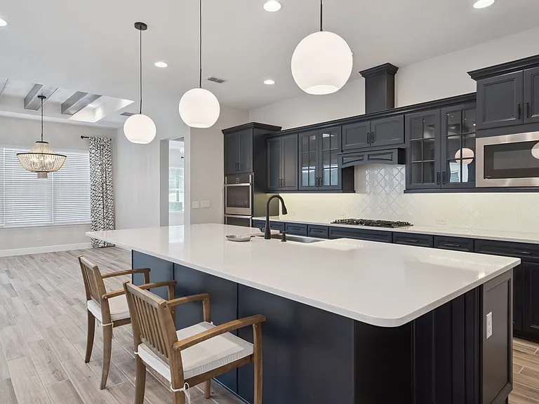 7790 Four Seasons Blvd — Photo 3