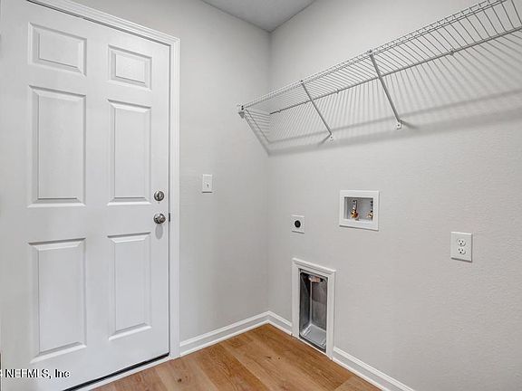3rd image of 6557 HUGHES Street