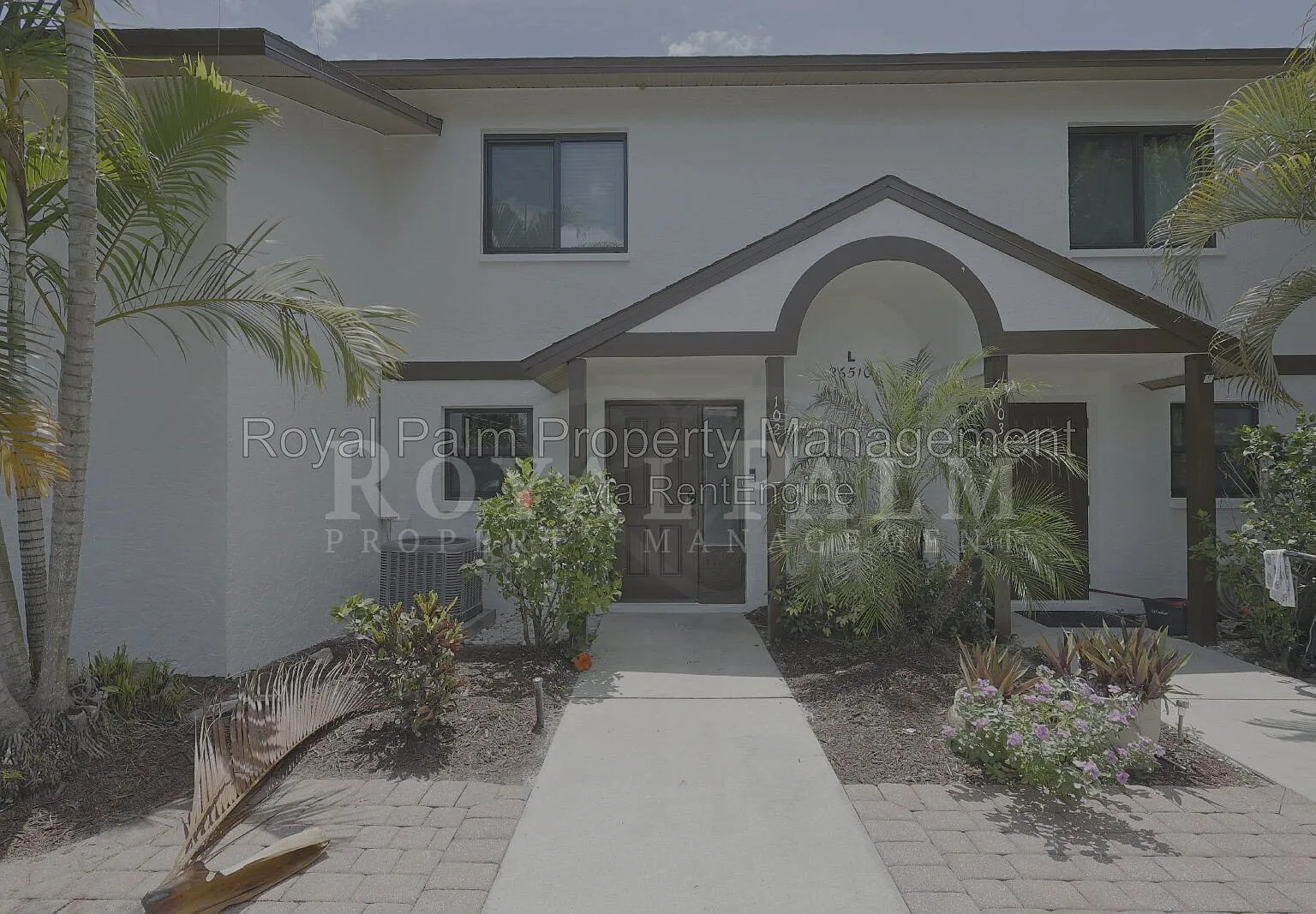 2 bed, 2.5 bath, 1104 sqft, $1,999 — Photo 3