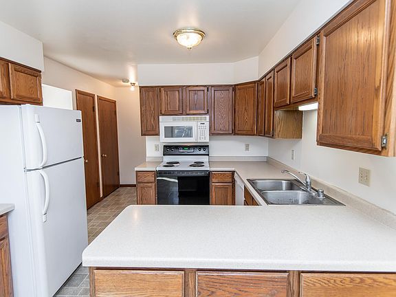 5th image of 635 Hartridge Dr