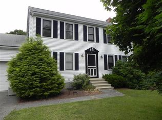 16 Andrew Rd, Sagamore Beach, MA 02562