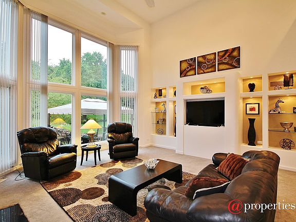 5th image of 25821 N Arrowhead Dr