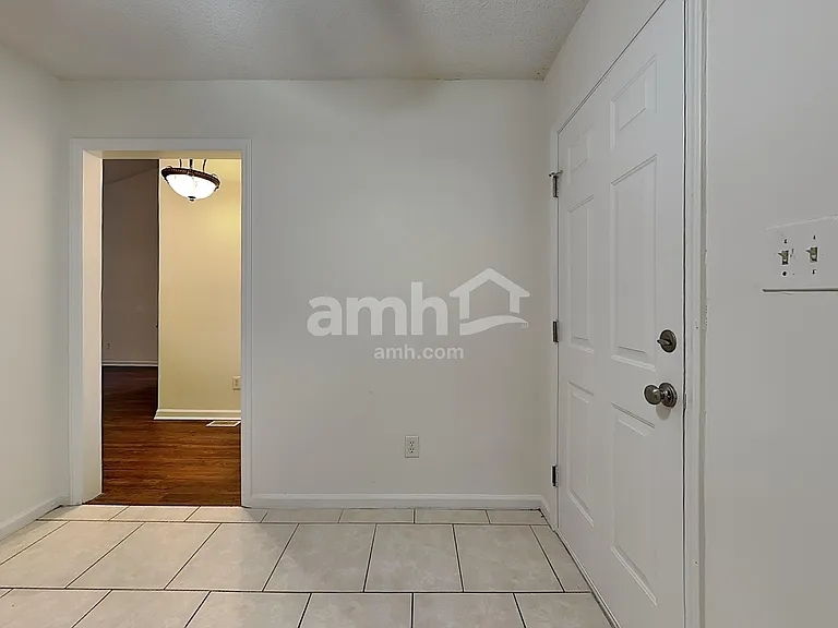 812 Perry Howard Rd — Photo 6