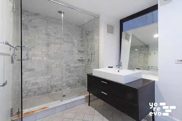 Sold by Yoreevo, LLC | media 11