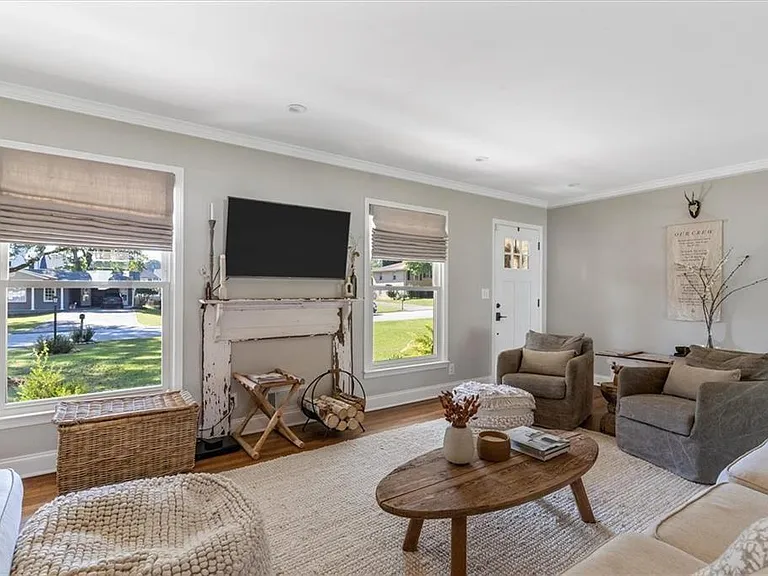 521 Pineview Dr SE — Photo 23