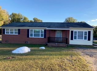 5294 Sweatt McCullough Rd, Great Falls, SC 29055