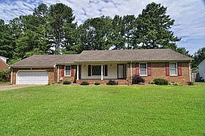 1st image of 2825 Ashwood Dr