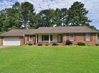 2825 Ashwood Dr, Chesapeake, VA 23321