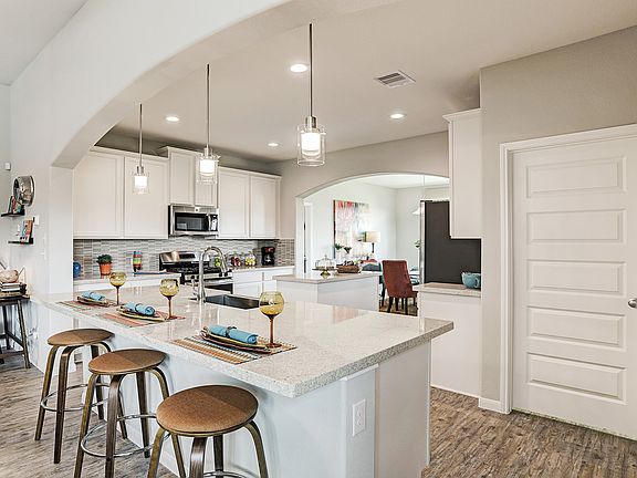 Lovely gourmet kitchen