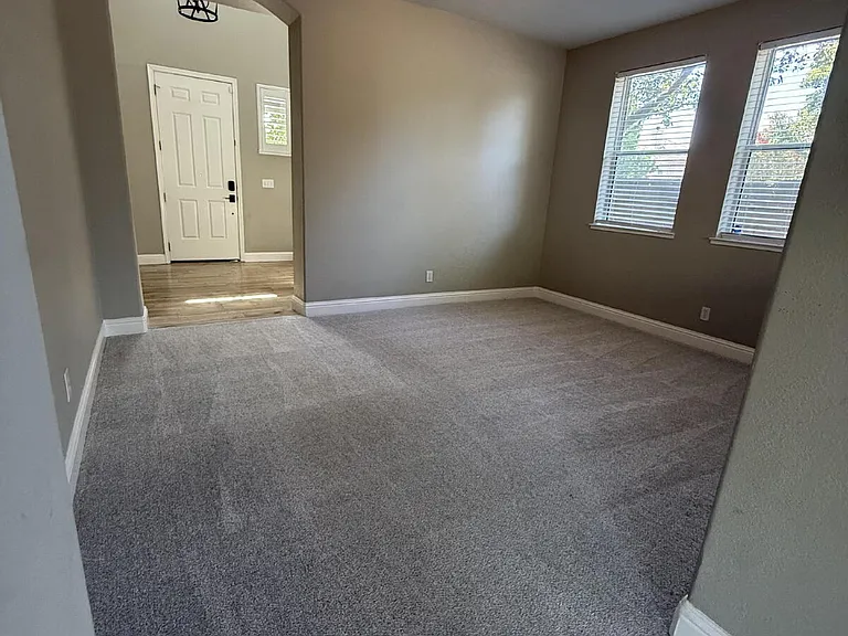 4184 Windsong St — Photo 4