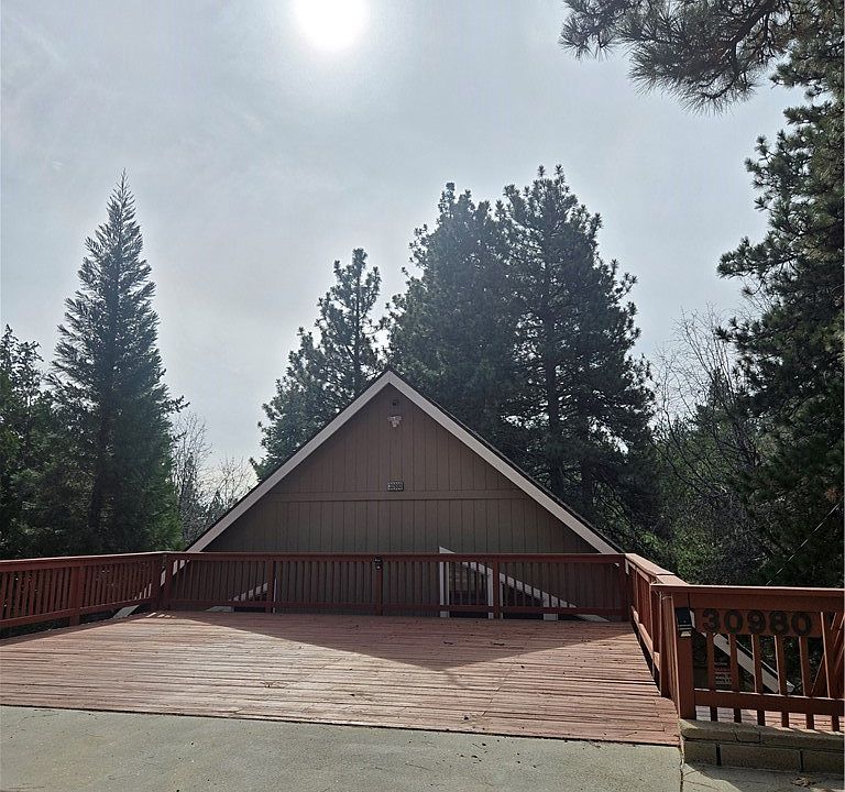 1st image of 30980 Nob Hill Cir
