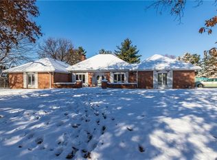 9530 Holliday Dr, Indianapolis, IN