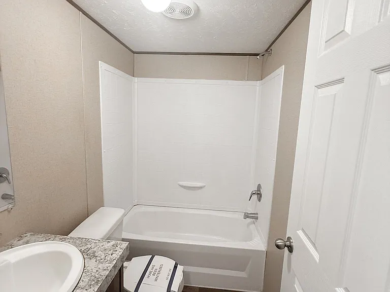 2224 Raysbad Ct — Photo 14