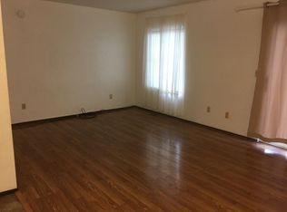 1902 E Bell Ave, Des Moines, IA 50320
