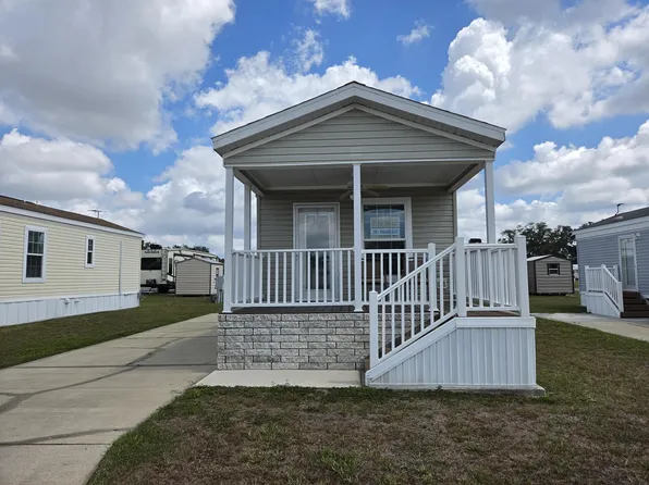 3751 Laurel Valley Blvd #184, Zephyrhills, FL 33542