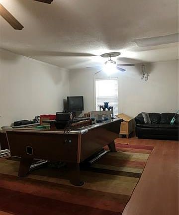 3rd image of 204 White St