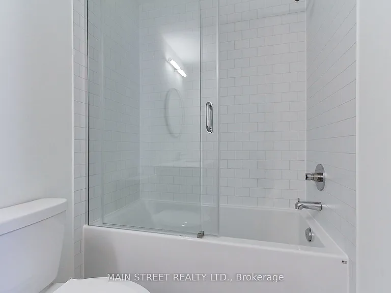 12 Donald Ingram Cres — Photo 34