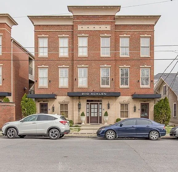 2110 Acklen Ave #101 — Photo 3
