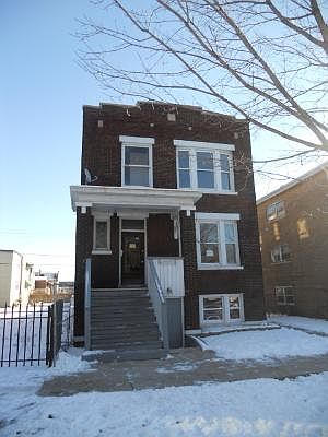 1st image of 2437 W 50th Ave