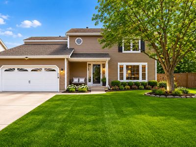 684 Regent Dr, Crystal Lake, IL, 60014