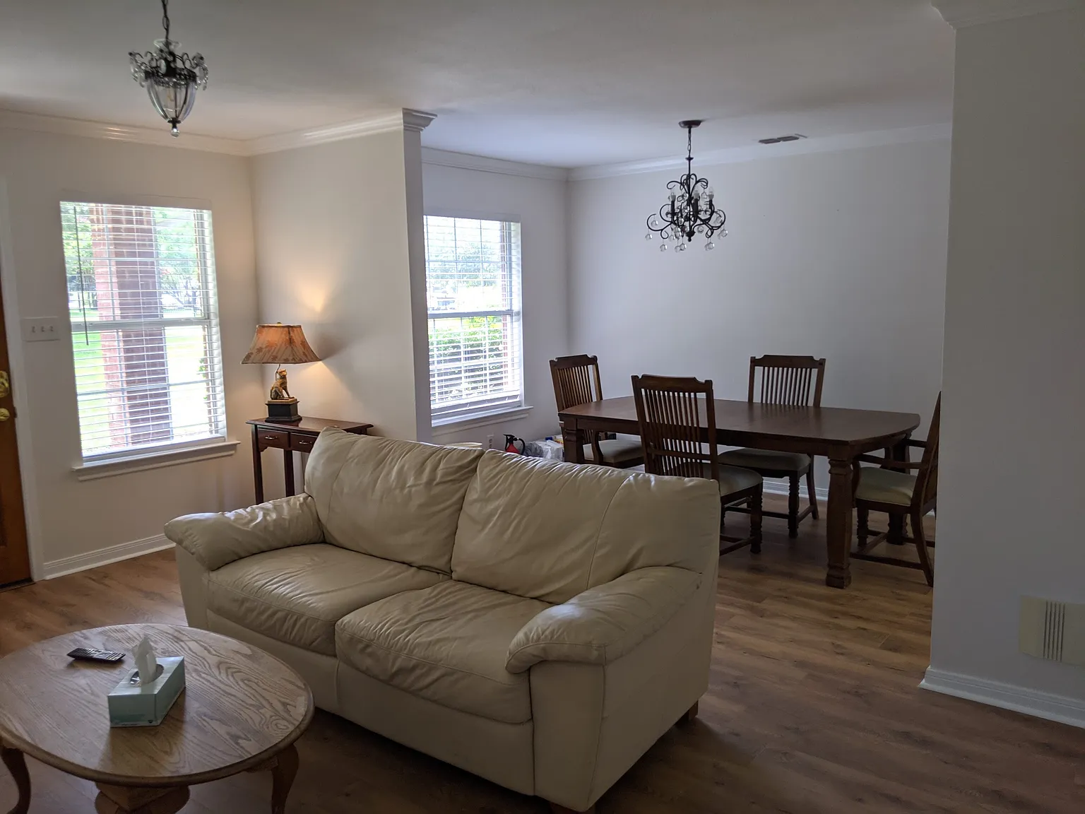3 bed, 2.5 bath, 1450 sqft, $1,800 — Photo 4