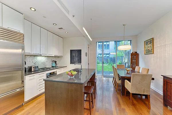 Rented by Halstead Real Estate | media 20