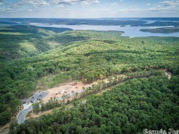 137 Osage Point Dr, Fairfield Bay, AR 72088