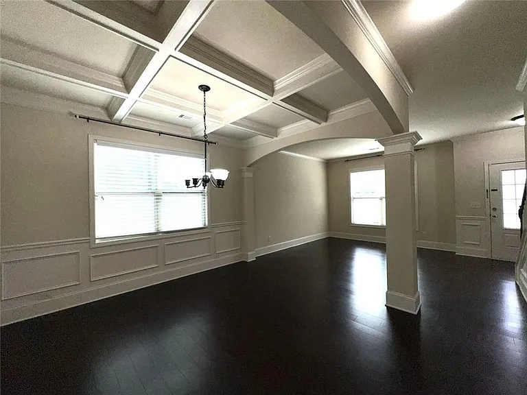 1365 Delo Ln — Photo 6