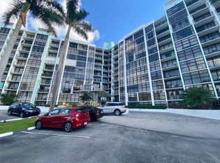 Towers Od Ocean View Poin, Hallandale, FL 33009