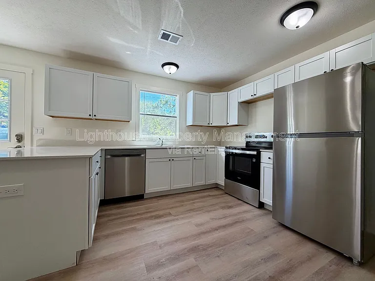 313 Orchard Ave #2 — Photo 27
