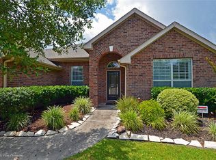 3027 Silverwood Park Ln, Spring, TX 77386