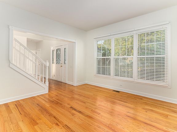 2nd image of 836 Tylerton Cir