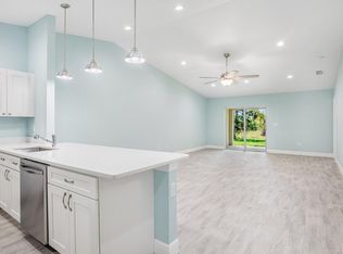 9471 Agate St, Pt Charlotte, FL 33981