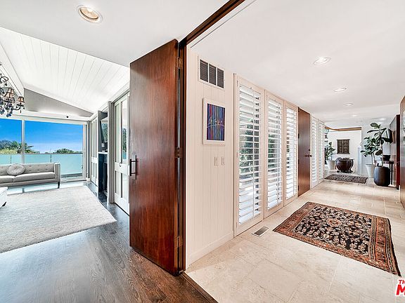 4th image of 11508 Thurston Cir