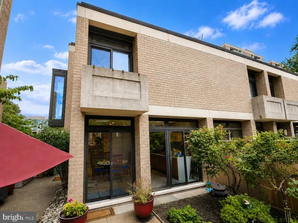 427 N St SW, Washington, DC 20024