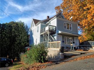 41 Rockwood Ave, Ansonia, CT 06401