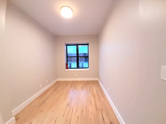 Rented by Bright Villas LLC | media 6