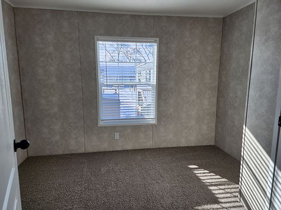 5th image of 1029 Candace Ln