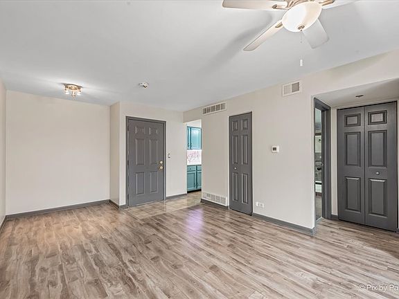 5th image of 1930 E Kenilworth Cir #A