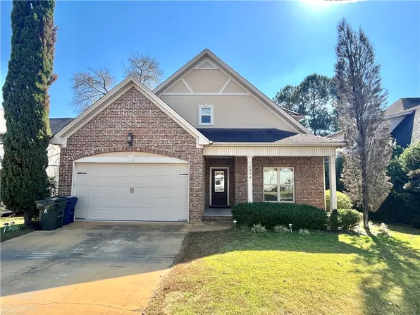 1934 Sequoia Dr, Waverly, AL 36879