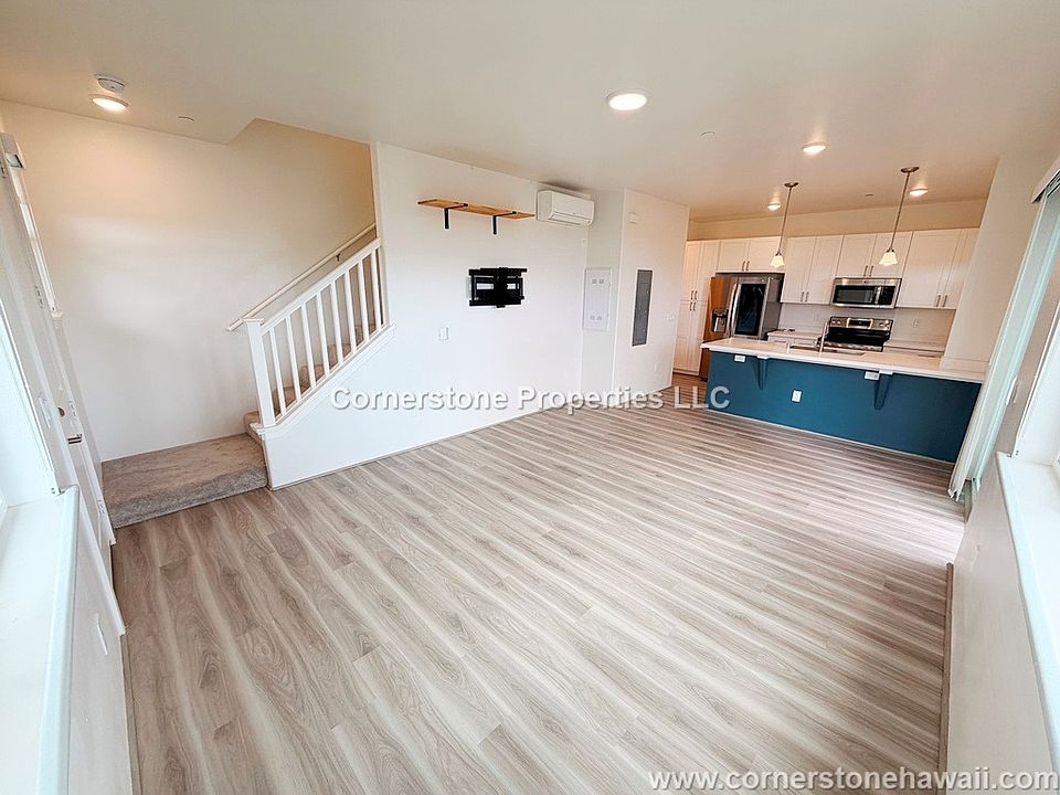 1st image of 94-1188 Kalahikiola Dr #109-1
