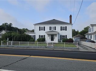 553 Smithfield Rd, North Smithfield, RI 02896